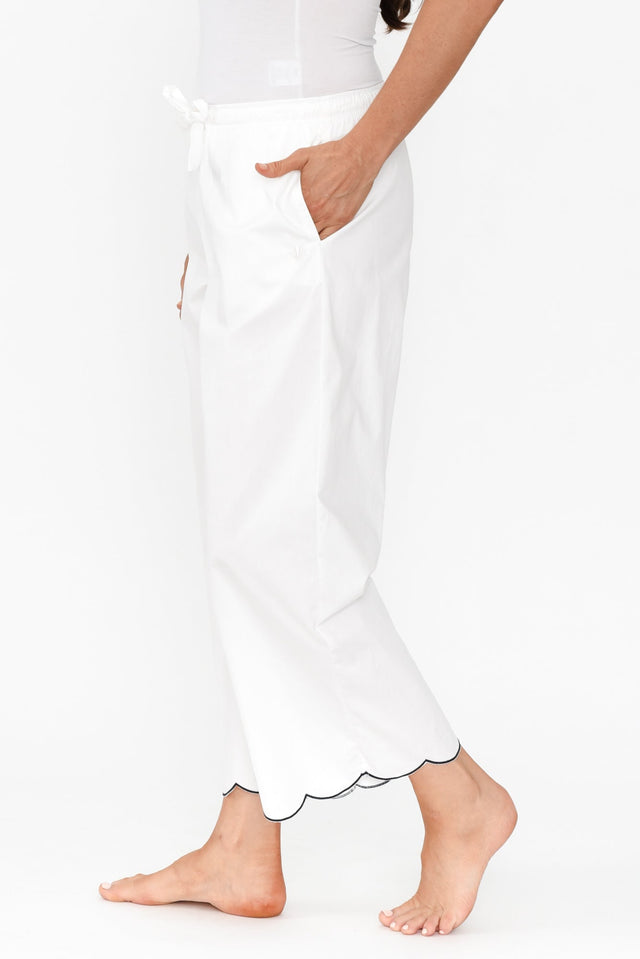 alt text|model:Elouise image 4