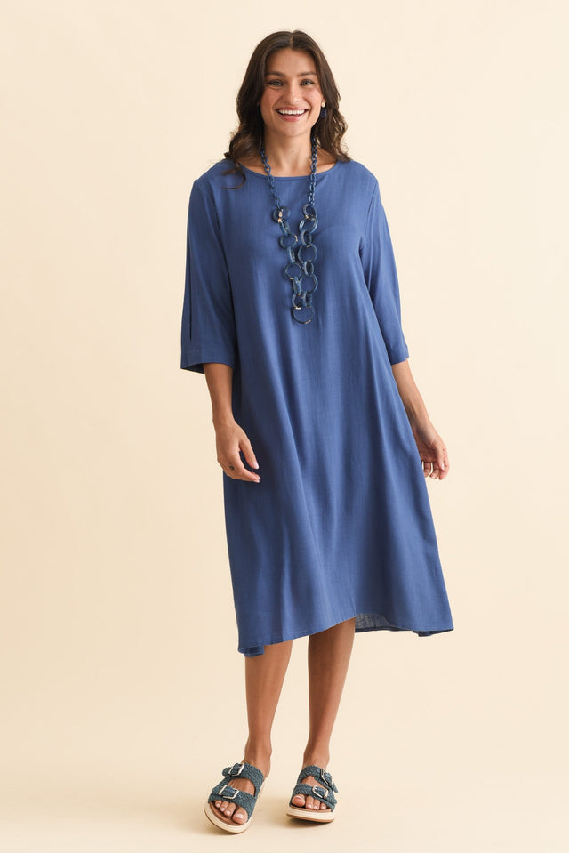 alt text|model:Brontie