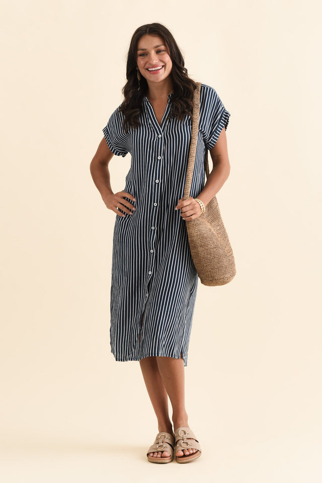 alt text|model:Brontie image 4