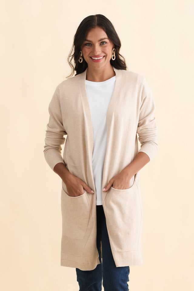 alt text|model:Brontie