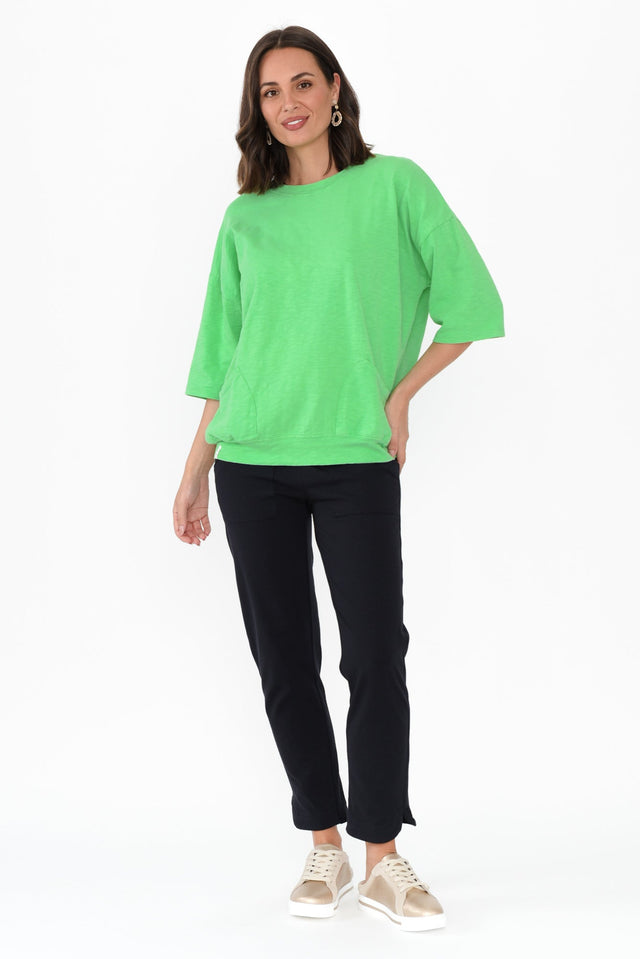 alt text|model:MJ image 3