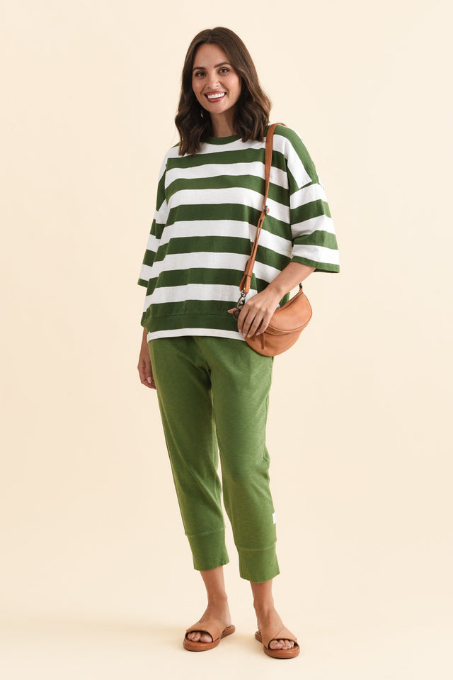 alt text|model:MJ image 3