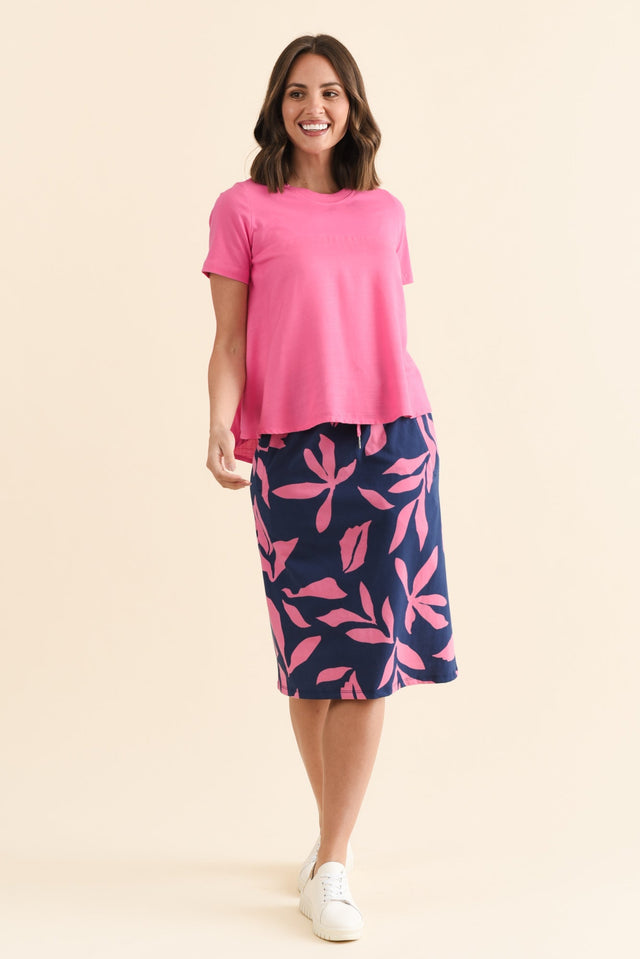 alt text|model:MJ image 7