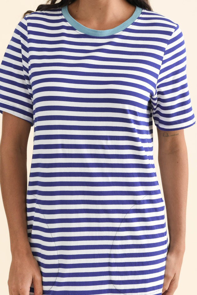 alt text|model:Brontie image 6