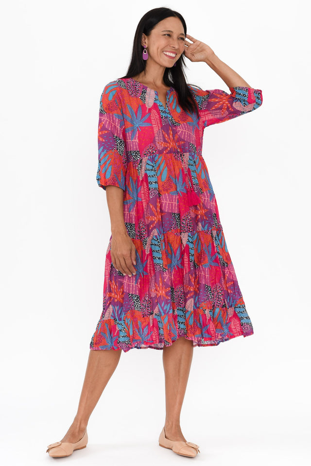 alt text|model:Cara image 9