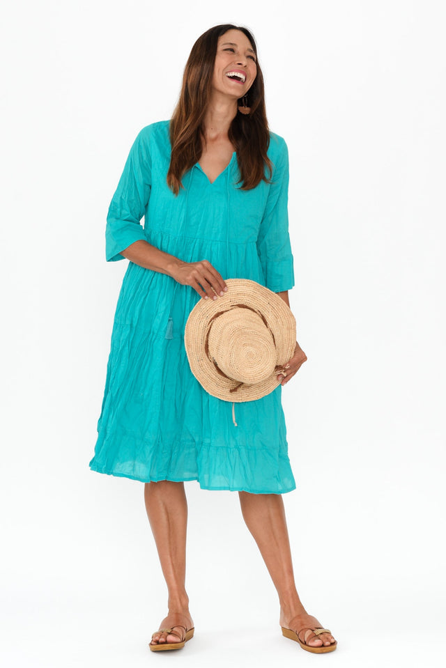 alt text|model:Cara image 1