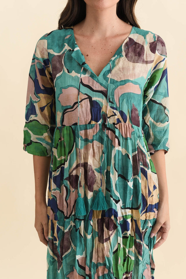 alt text|model:MJ image 5