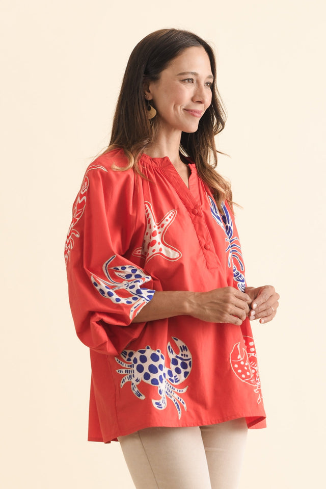 alt text|model:Cara image 4