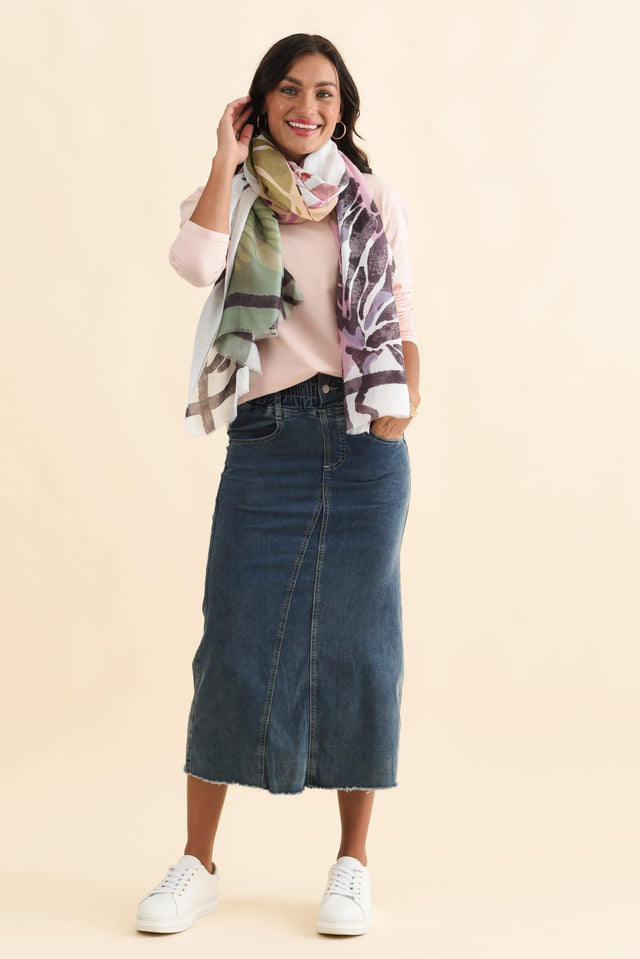 alt text|model:Brontie