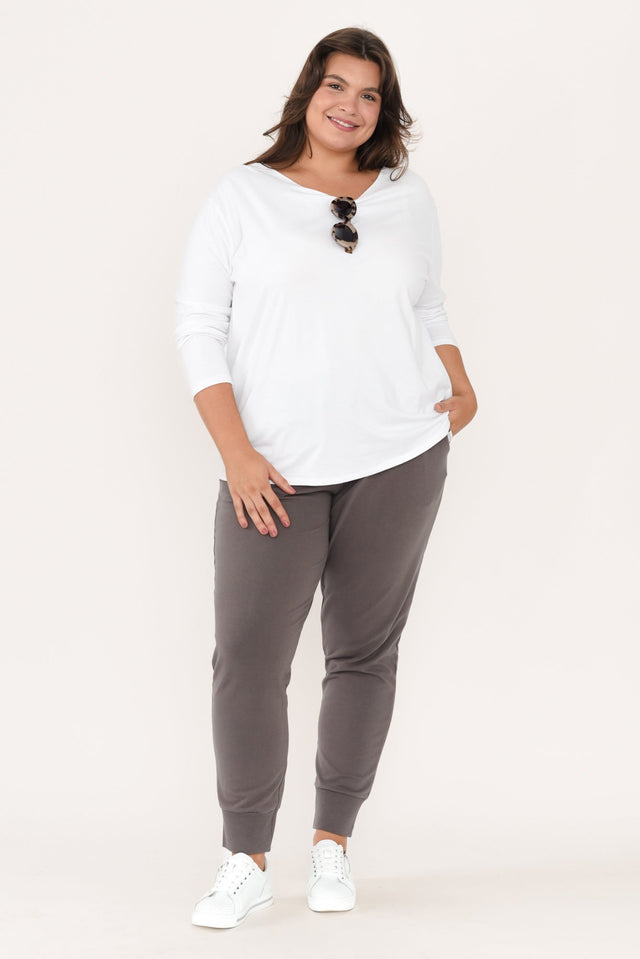 alt text|model:Gabby image 10