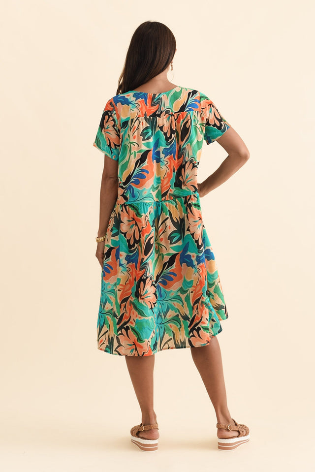 alt text|model:Cara image 6