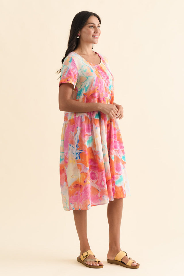 alt text|model:Brontie image 4