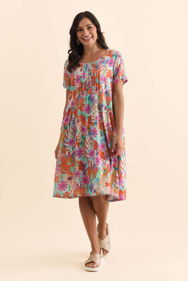 alt text|model:Brontie