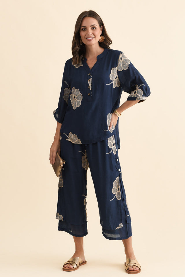 alt text|model:MJ image 7