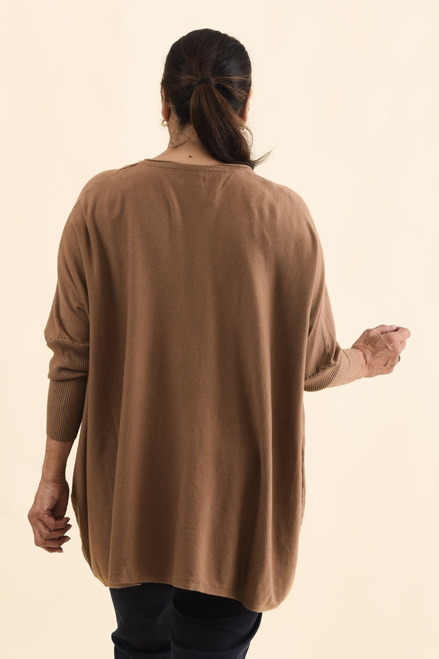 alt text|model:Pilita image 12