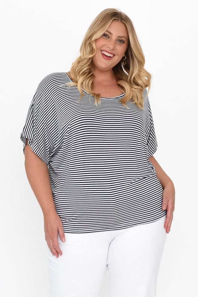 plus-size,curve-basics,curve-tops,plus-size-basic-tops, alt text|model:Caitlin image 8