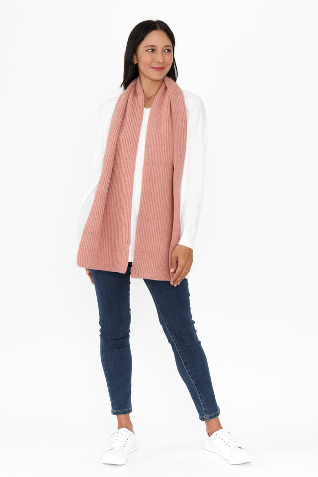 Noel Pink Rib Knit Scarf
