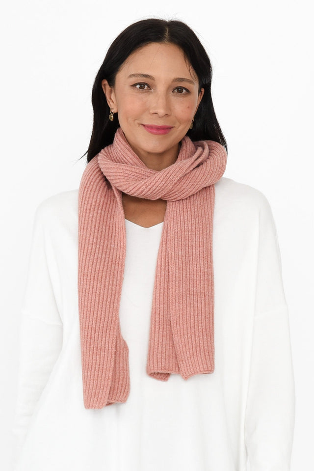 Noel Pink Rib Knit Scarf