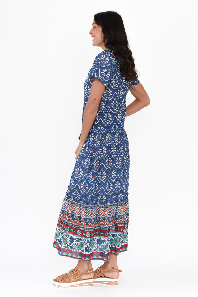 alt text|model:Brontie image 3