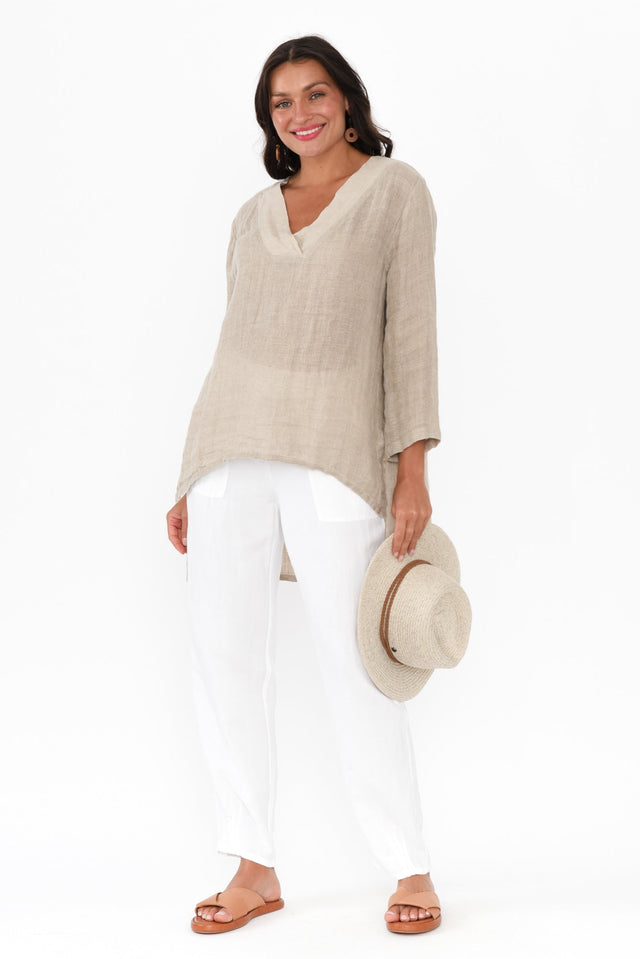 alt text|model:Brontie image 4