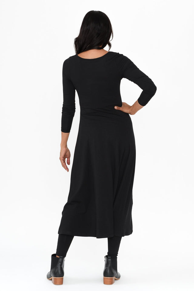 alt text|model:Cara image 5