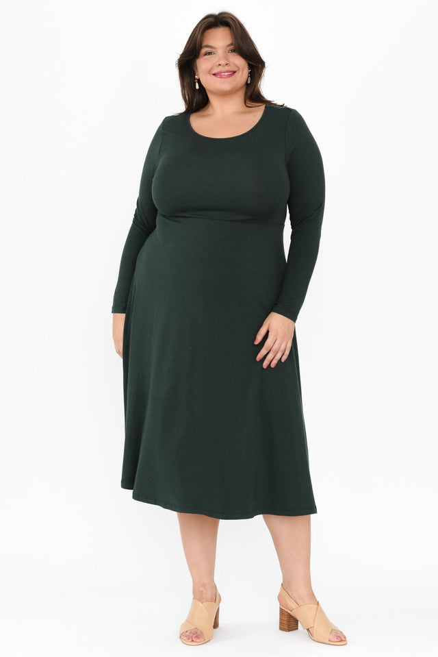 plus-size,curve-dresses,plus-size-sleeved-dresses,plus-size-midi-dresses,plus-size-bamboo-dresses,plus-size-winter-clothing,plus-size-work-edit,alt text|model:Gabby image 8
