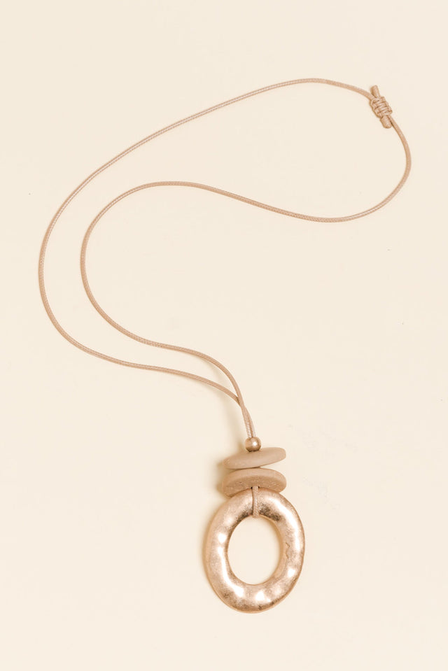 Oriana Natural Oval Pendant Necklace image 1