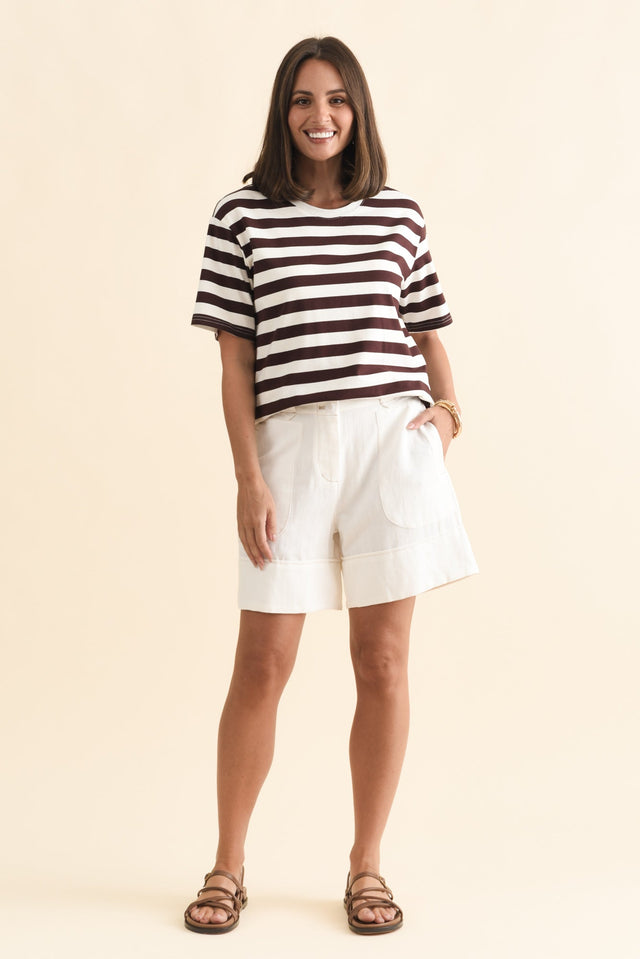 alt text|model:MJ image 3