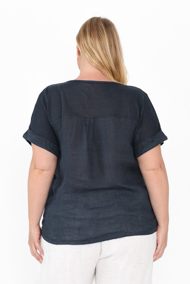 alt text|model:Caitlin image 11