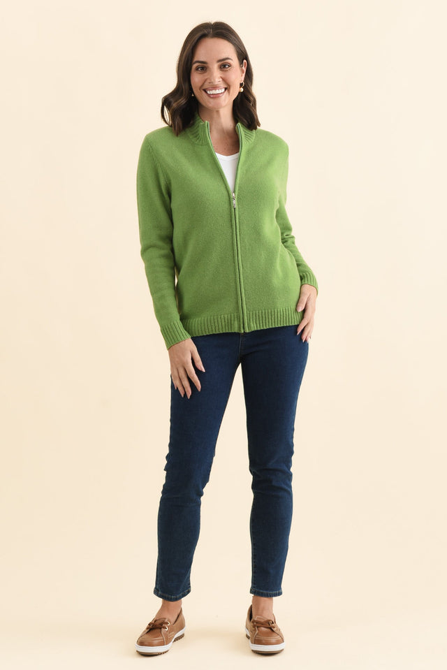 alt text|model:MJ image 6