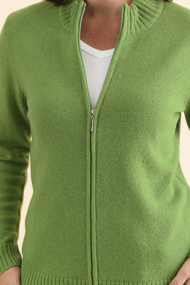 alt text|model:MJ image 5