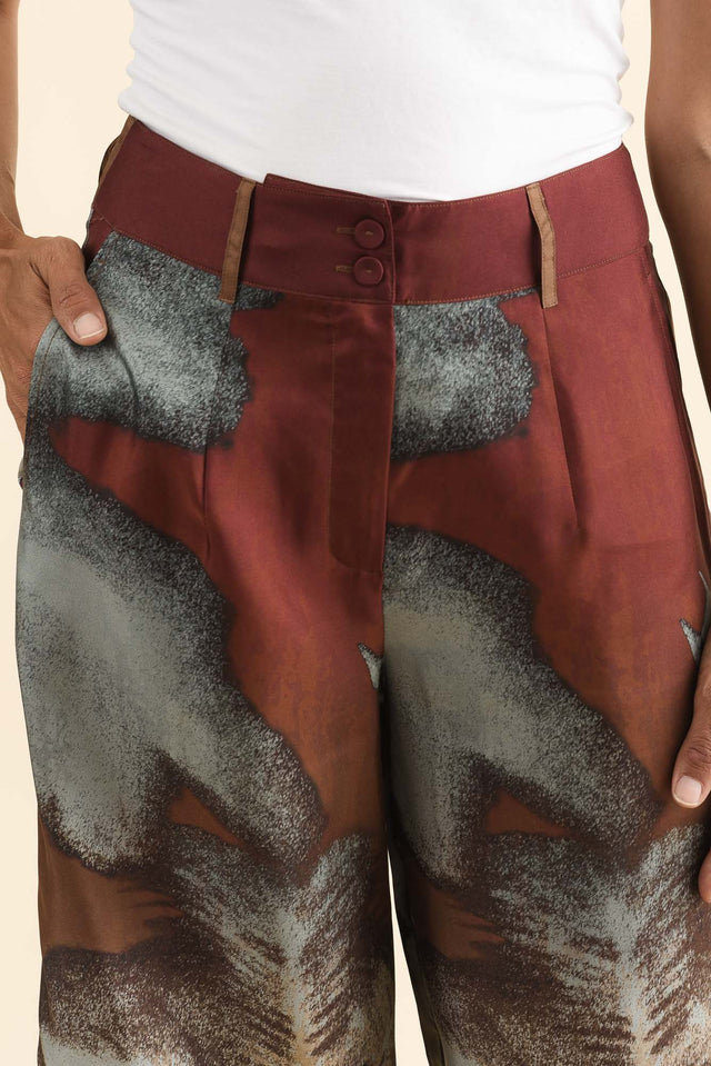 alt text|model:Cara image 5