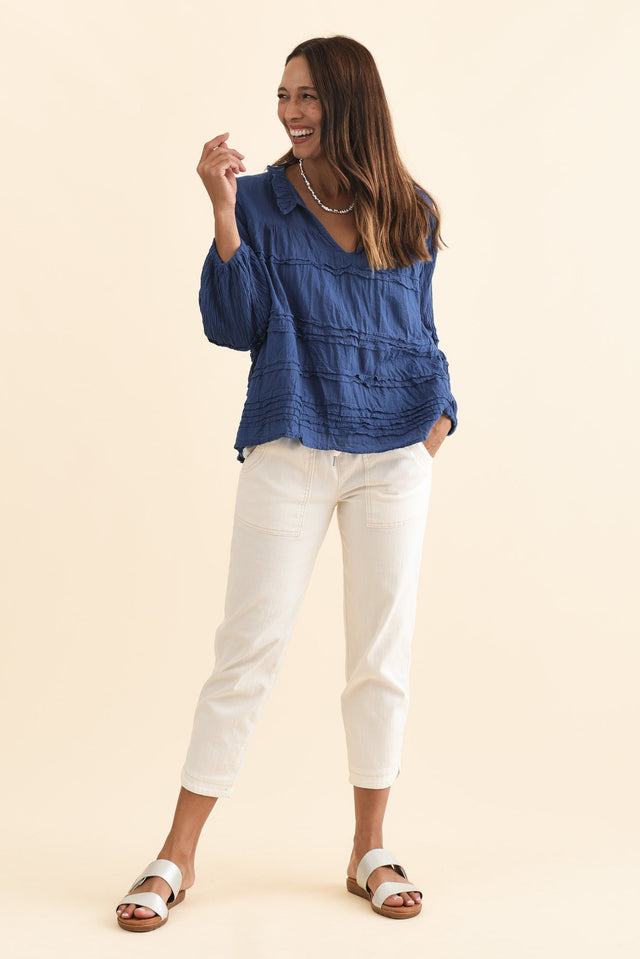 alt text|model:Cara image 7