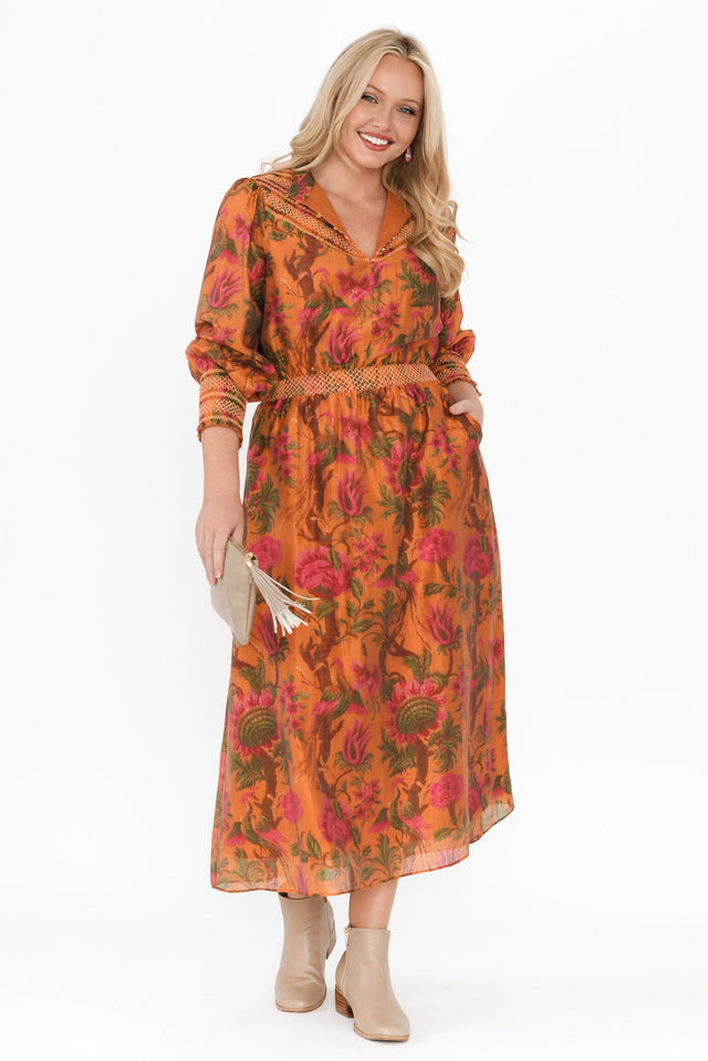 alt text|model:Brookel