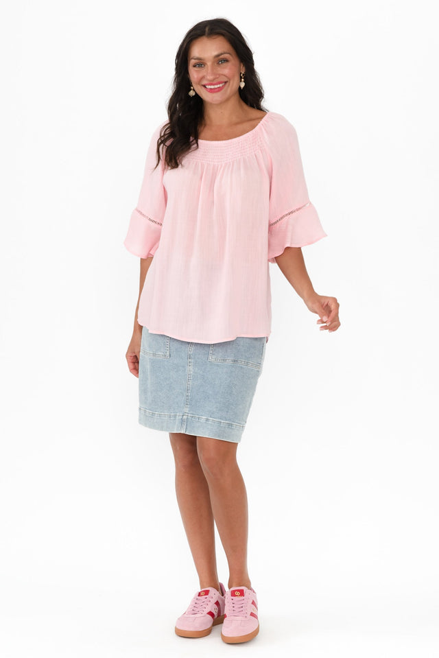 alt text|model:Brontie image 7