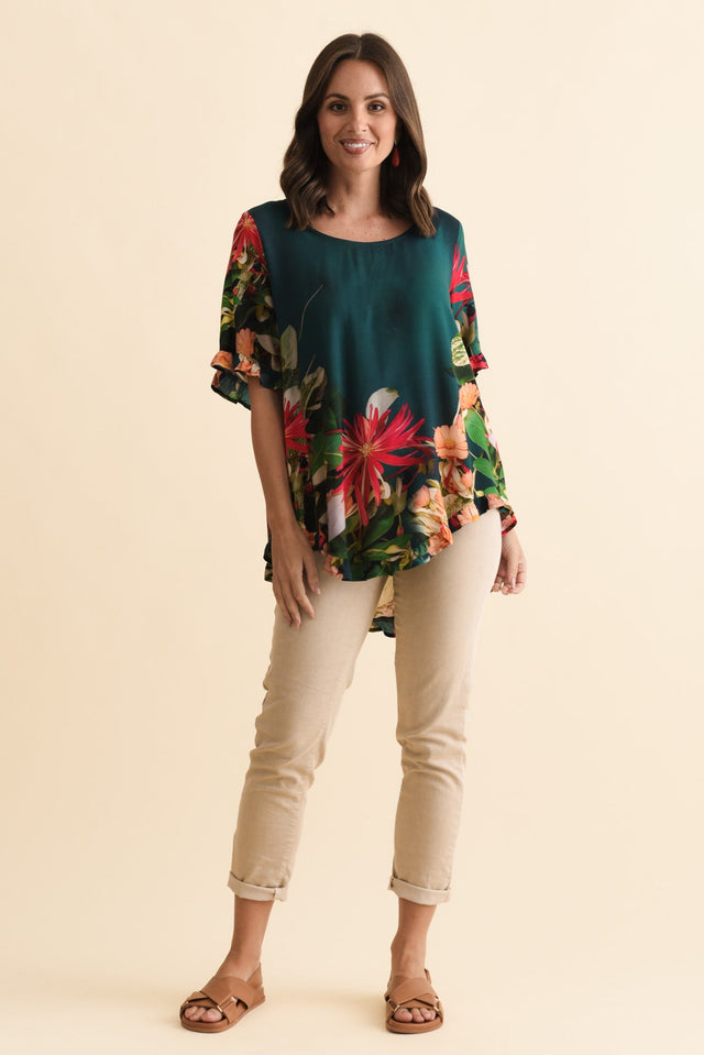 alt text|model:MJ image 7