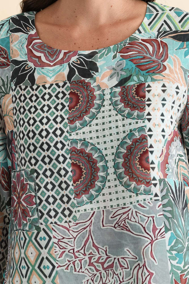 alt text|model:MJ image 6