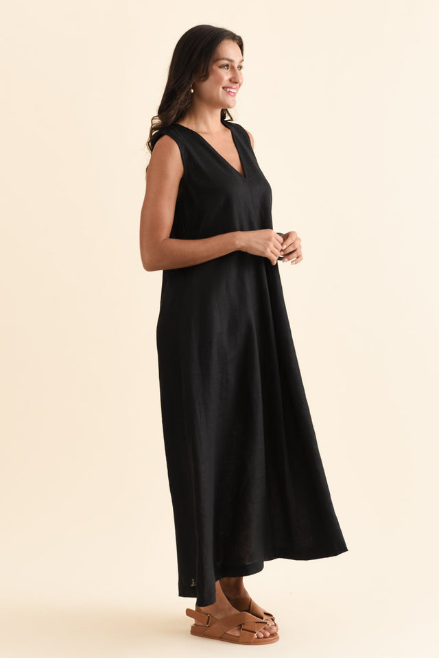 alt text|model:Brontie image 4