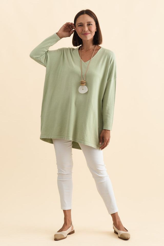 alt text|model:Cara image 6