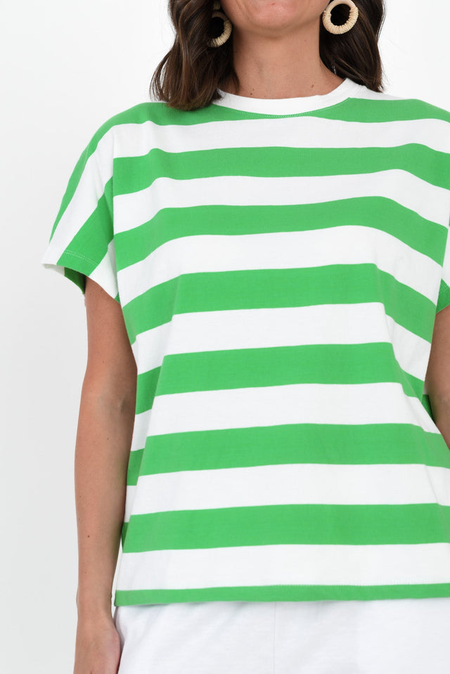 alt text|model:MJ image 6