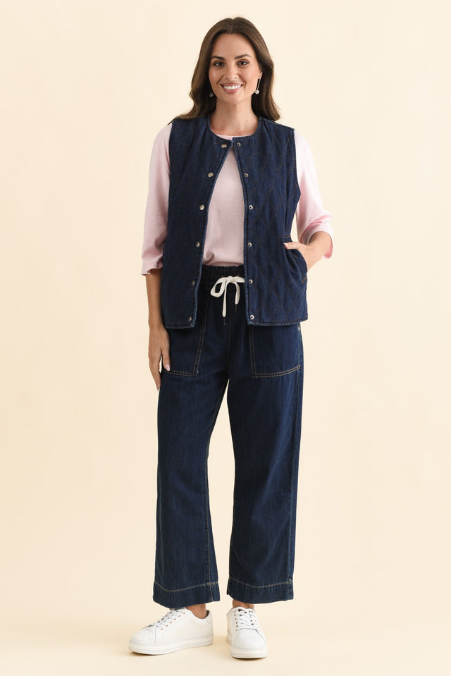 alt text|model:MJ image 2