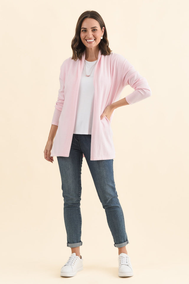 alt text|model:MJ image 3