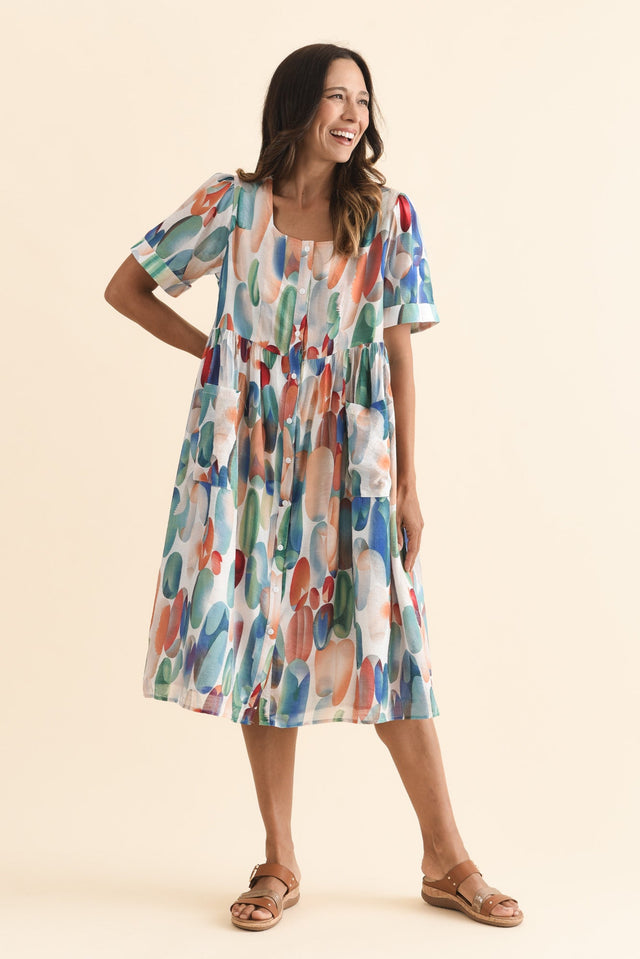 alt text|model:Cara image 4