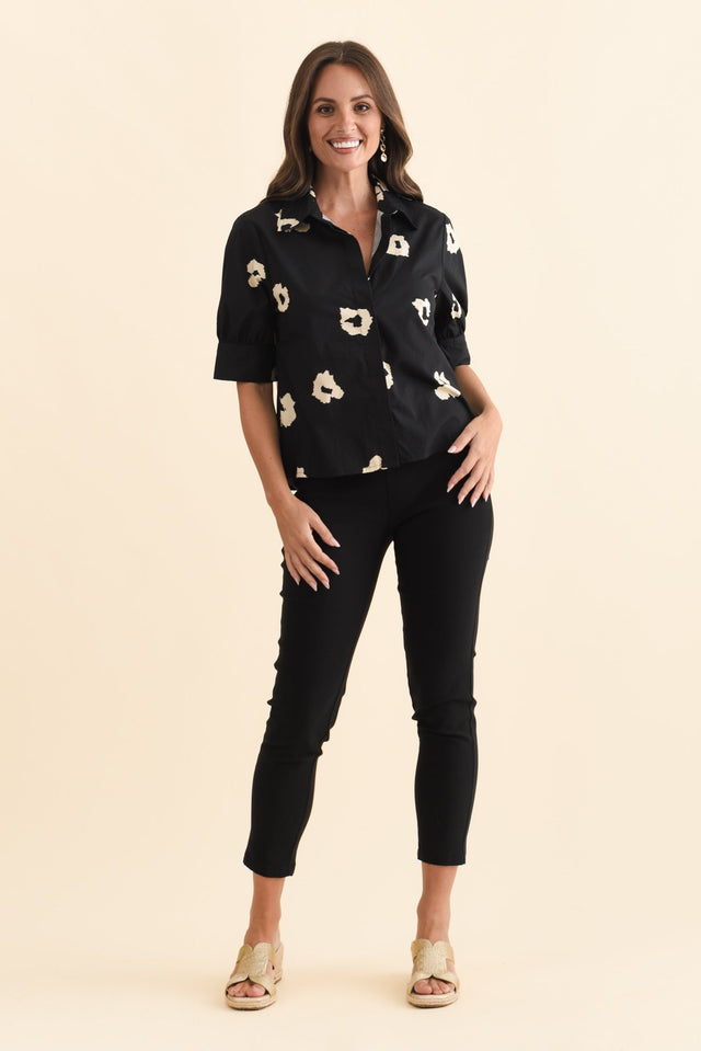 alt text|model:MJ image 7