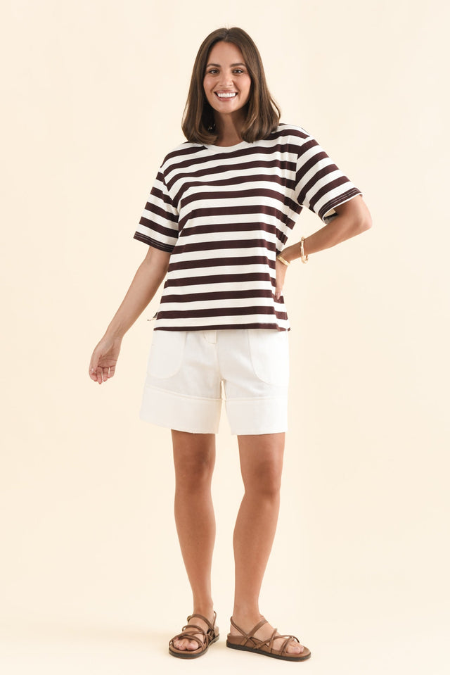 alt text|model:MJ image 3