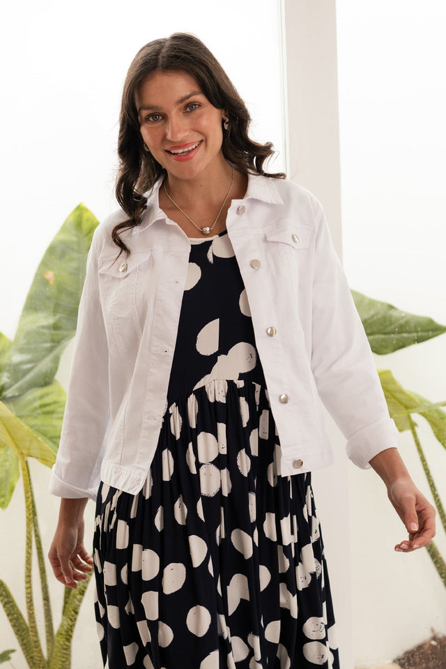 alt text|model:MJ image 1