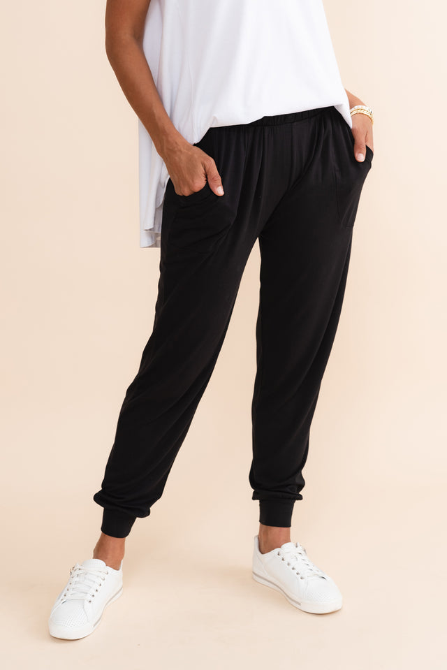 Black Weekend Pants