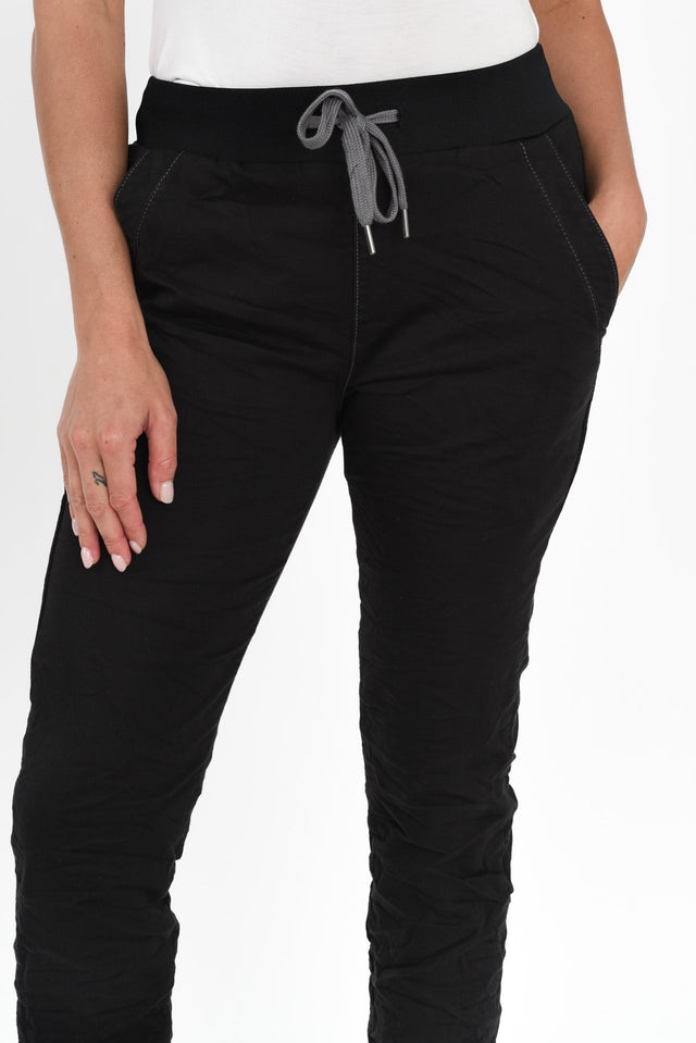 alt text|model:Brontie image 5