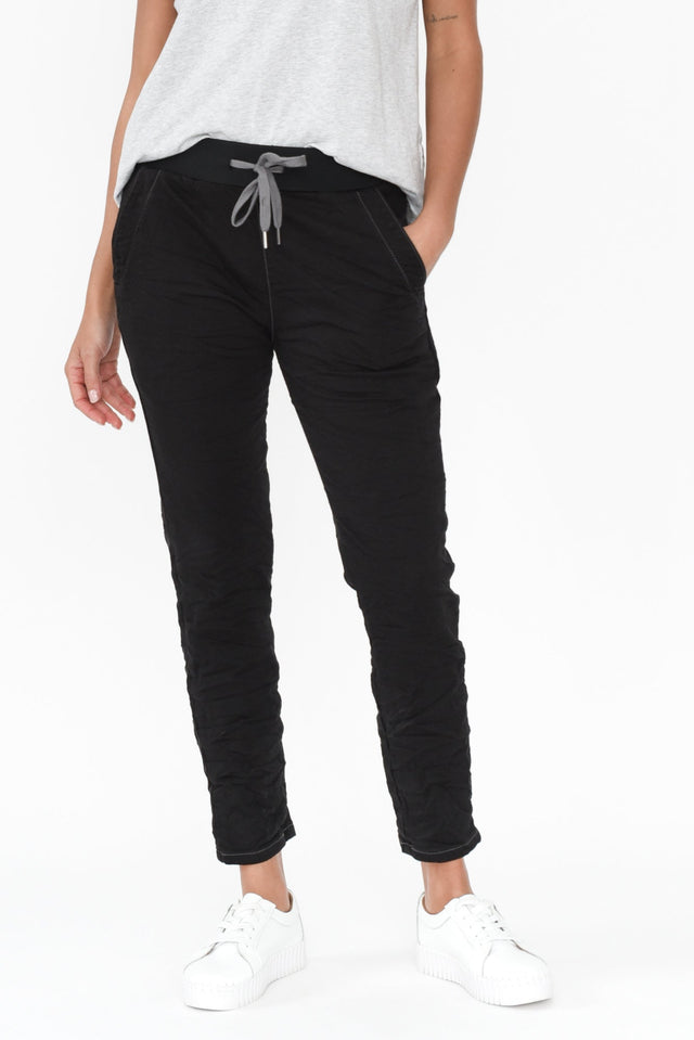 alt text|model:Brontie image 1