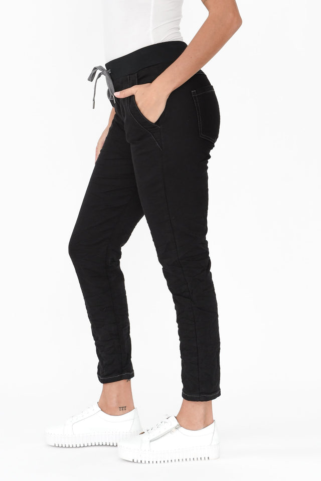 alt text|model:Brontie image 3